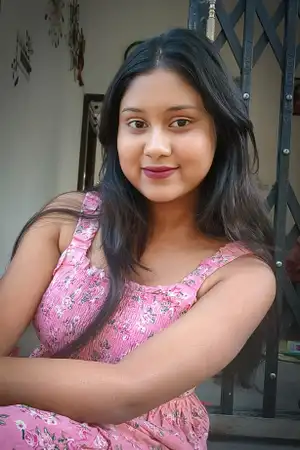 Very daring and flirtatious college escort girl in Amroha, you'll fall in love with me